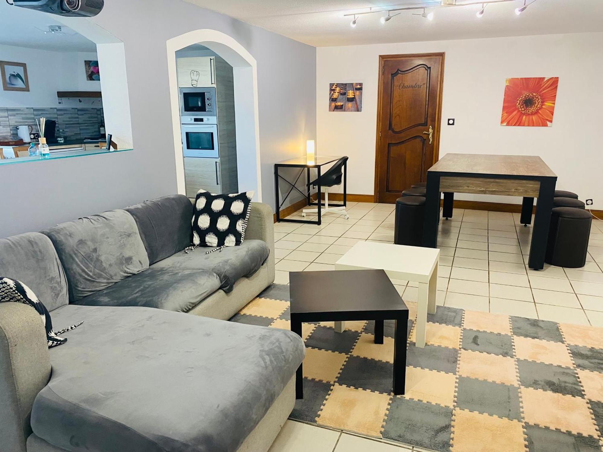 Spacieux Appartement 110M2 Avec Terrasse Privative Beauregard-Vendon Esterno foto