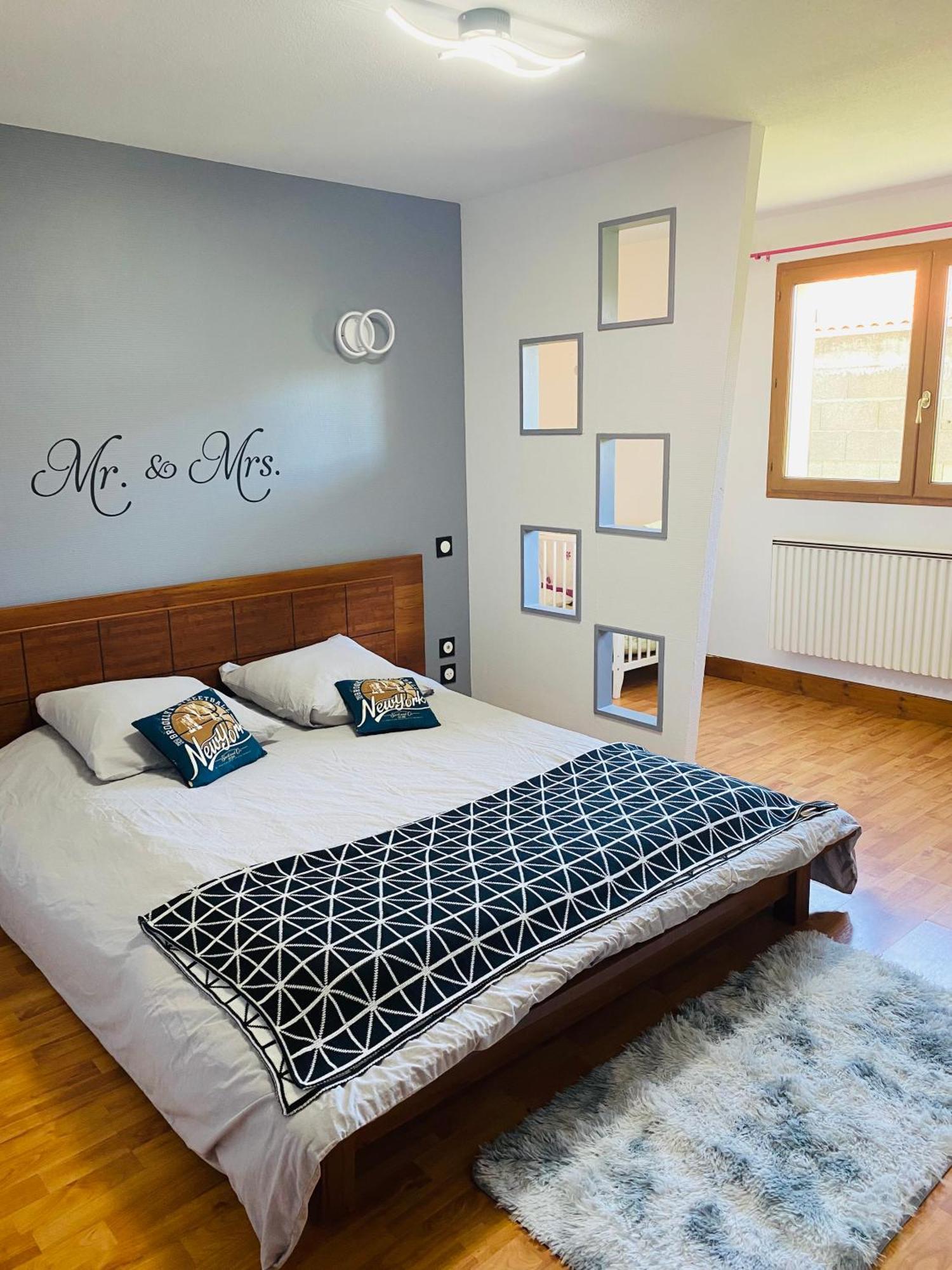 Spacieux Appartement 110M2 Avec Terrasse Privative Beauregard-Vendon Esterno foto