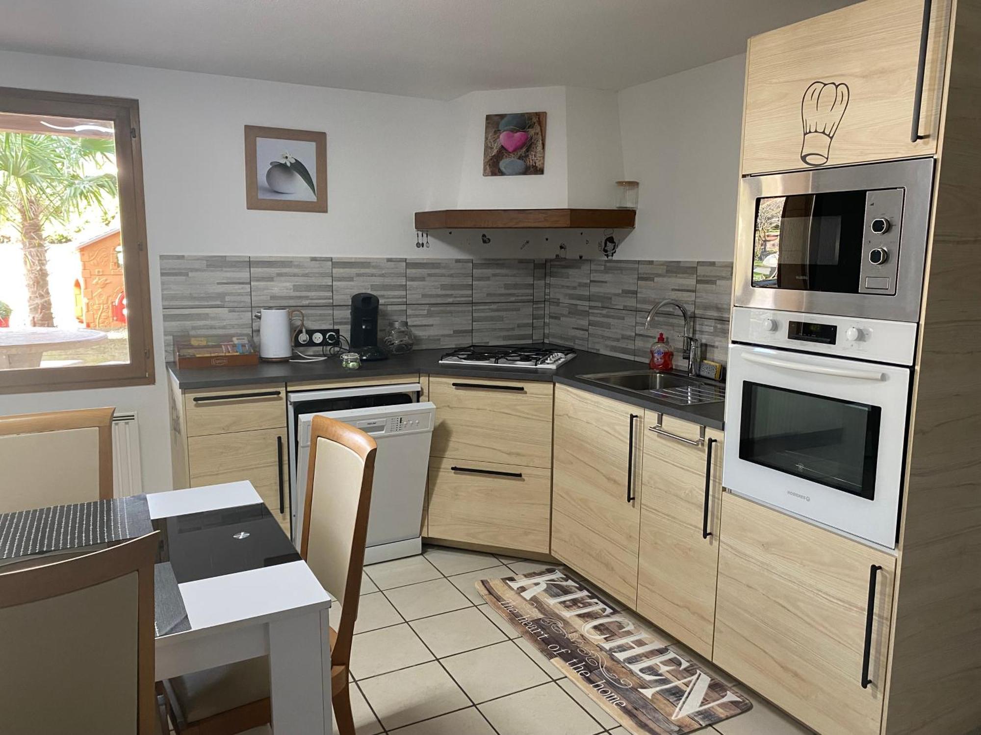 Spacieux Appartement 110M2 Avec Terrasse Privative Beauregard-Vendon Esterno foto